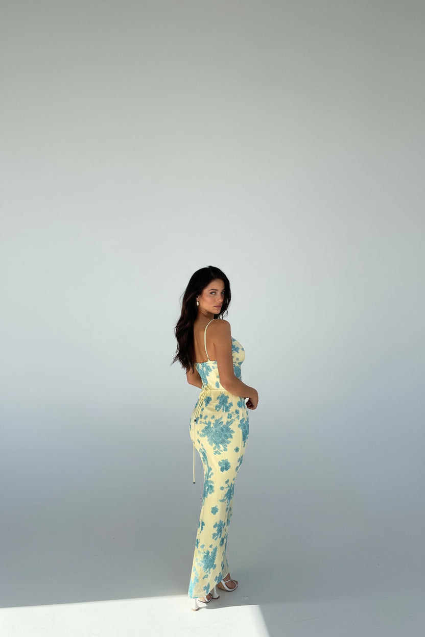 Isadora™ | Robe longue fleurie sans manches