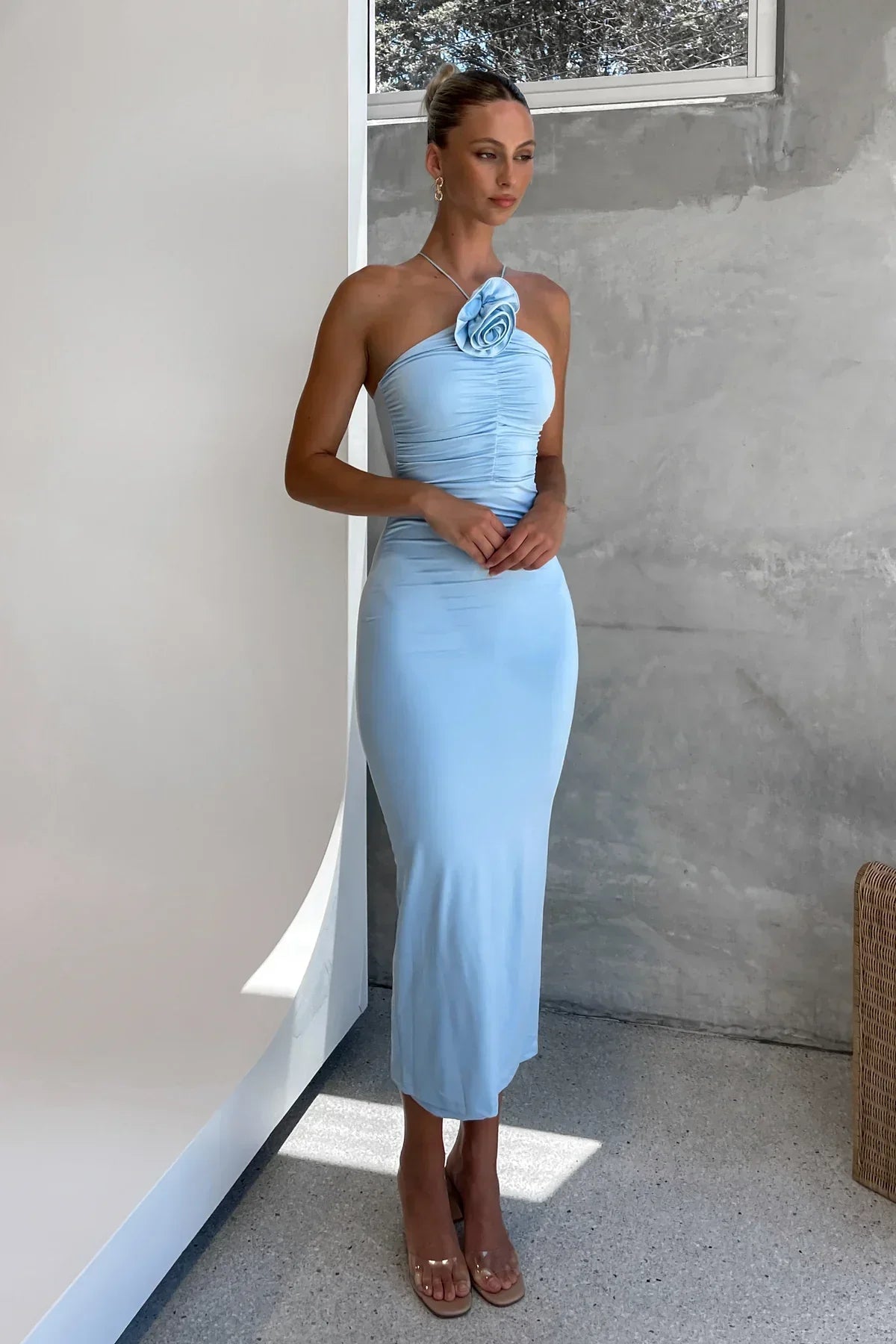 Isadora™ | Sleeveless Midi Dress