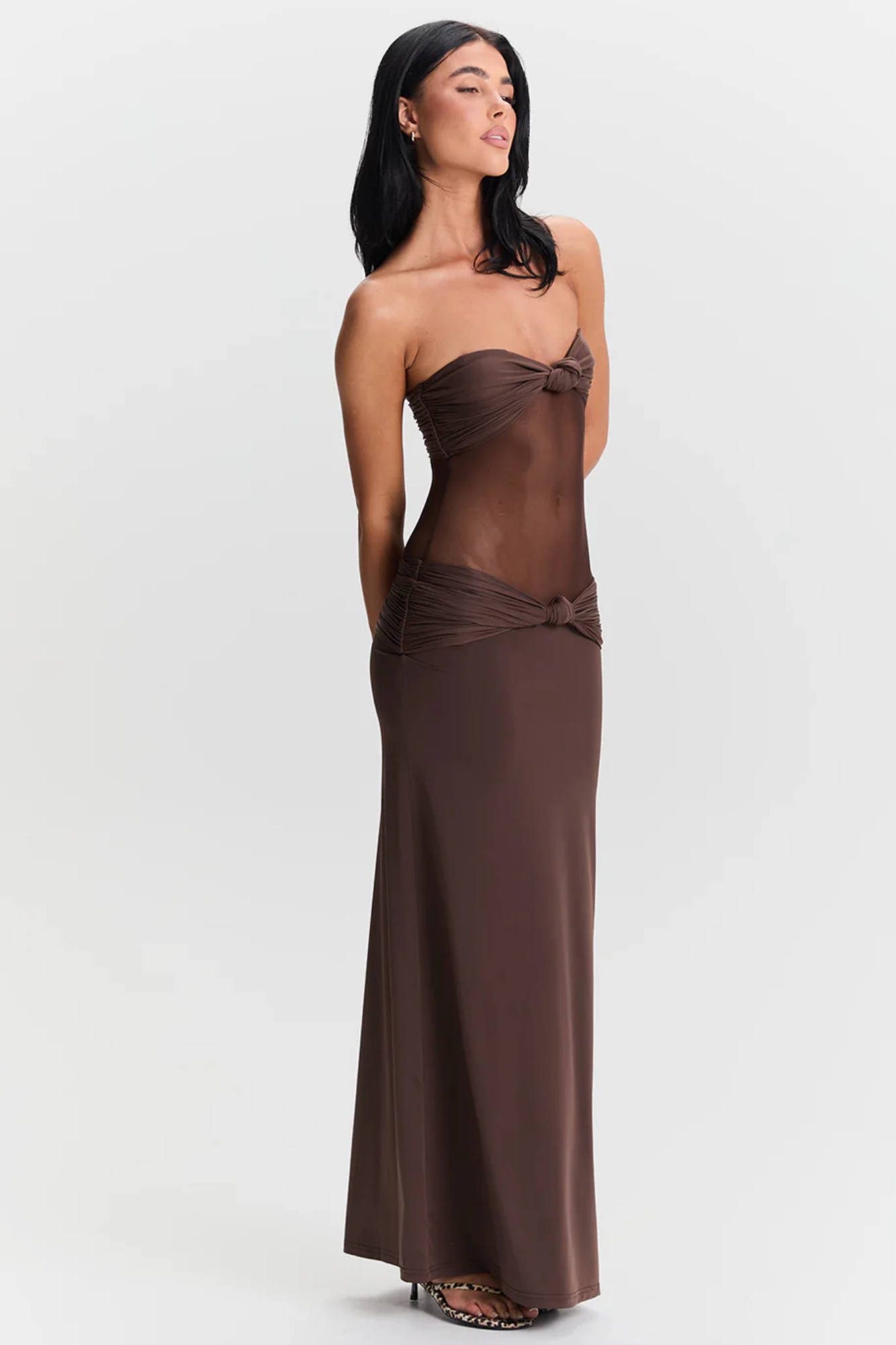 Isadora™ | Robe longue bustier à détails torsadés transparents