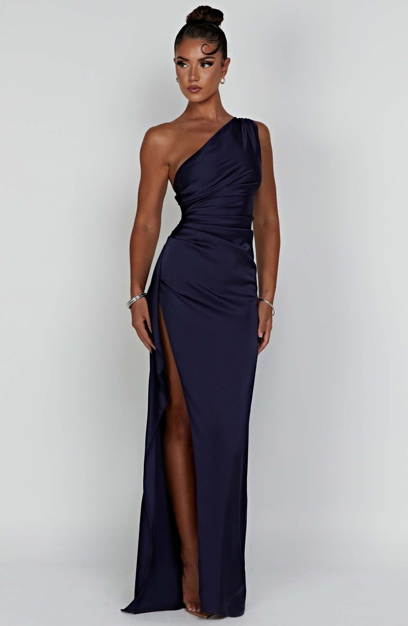 Isadora™ | Robe longue asymétrique